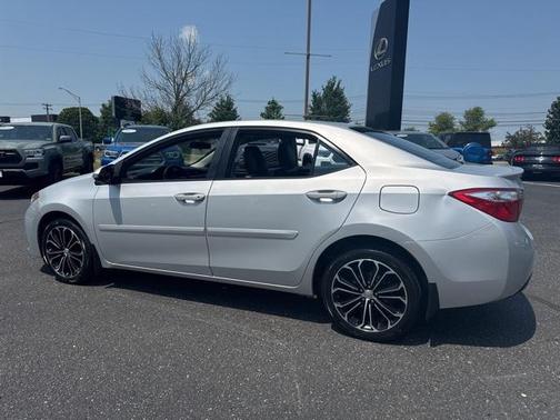 2016 Toyota Corolla S