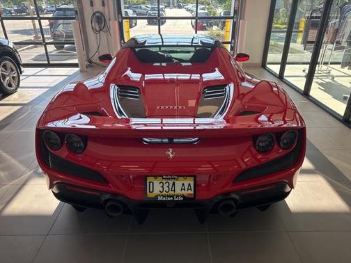 2022 Ferrari F8 Spider Base