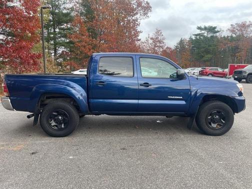 2015 Toyota Tacoma Base