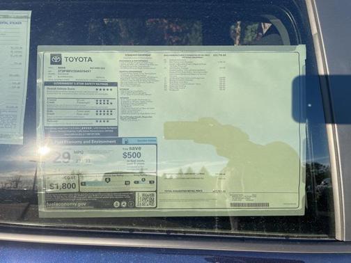 2025 Toyota RAV4 XLE