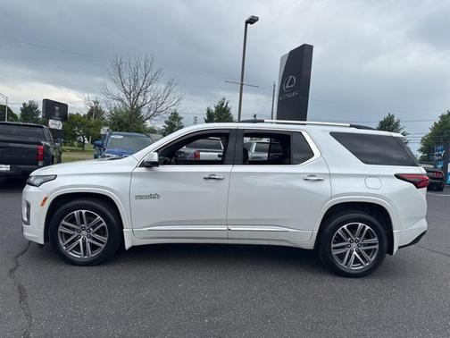 2023 Chevrolet Traverse High Country