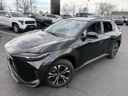 2025 Toyota bZ4X XLE