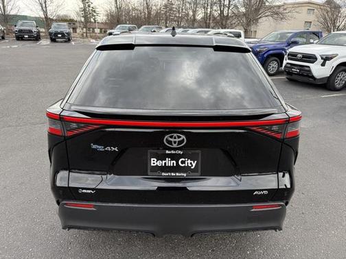 2025 Toyota bZ4X XLE
