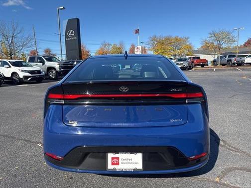 2024 Toyota Prius XLE