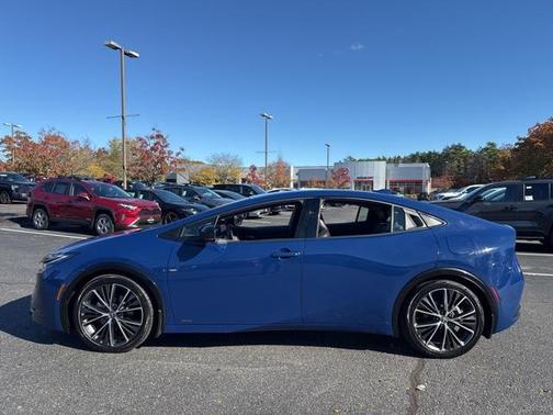 2024 Toyota Prius XLE