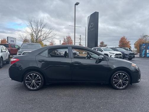 2016 Toyota Corolla S Plus