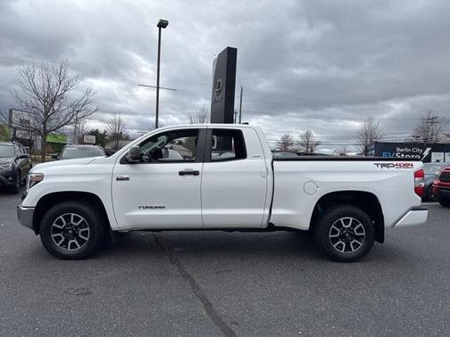2020 Toyota Tundra SR5