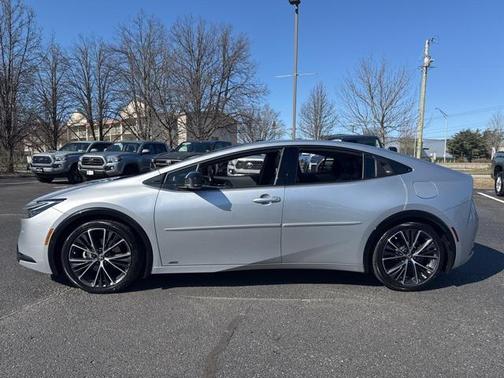 2024 Toyota Prius XLE