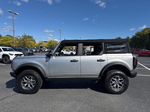 2021 Ford Bronco Badlands