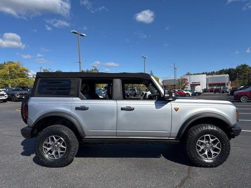2021 Ford Bronco Badlands
