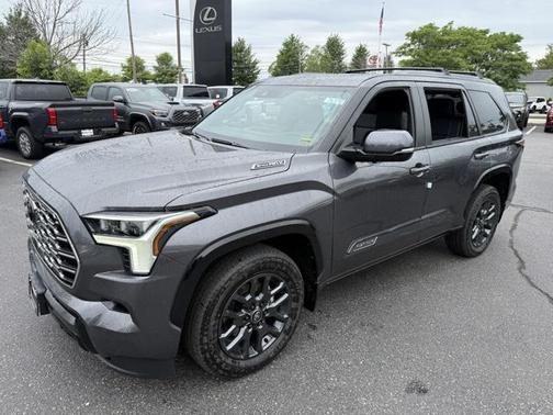 2025 Toyota Sequoia Platinum