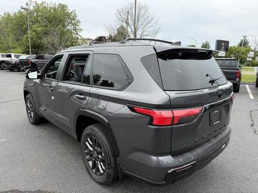 2025 Toyota Sequoia Platinum