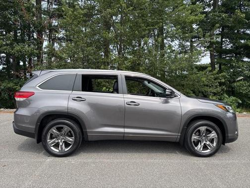2019 Toyota Highlander Limited Platinum
