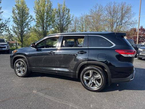 2018 Toyota Highlander Limited Platinum