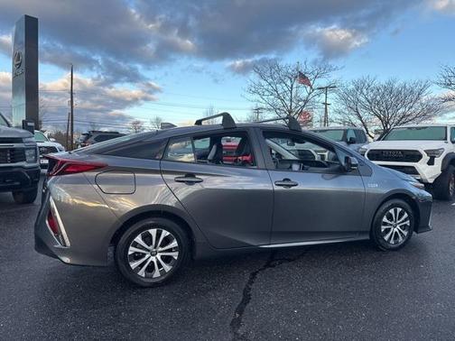 2022 Toyota Prius Prime XLE