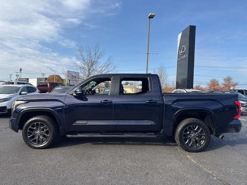 2023 Toyota Tundra Platinum