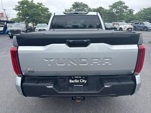 2022 Toyota Tundra SR5
