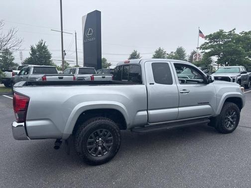 2022 Toyota Tacoma SR5