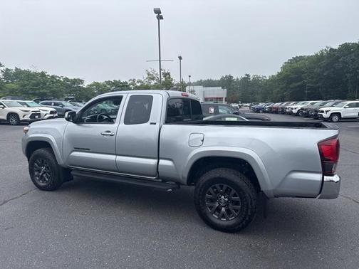 2022 Toyota Tacoma SR5