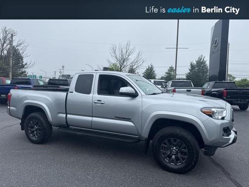2022 Toyota Tacoma SR5