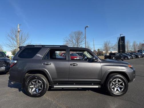 2022 Toyota 4Runner TRD Off Road Premium