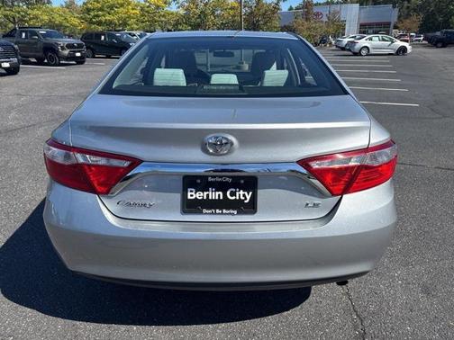 2016 Toyota Camry LE