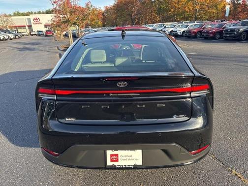 2024 Toyota Prius LE