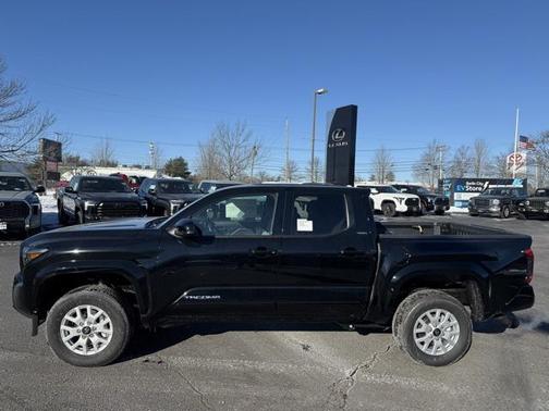 2025 Toyota Tacoma TRD Off Road