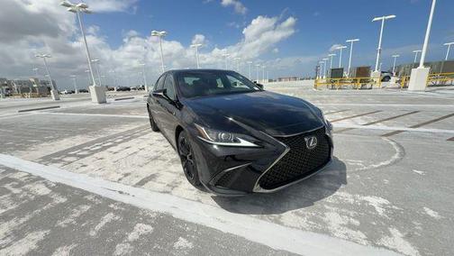 Obsidian 2022 Lexus ES 350 F Sport