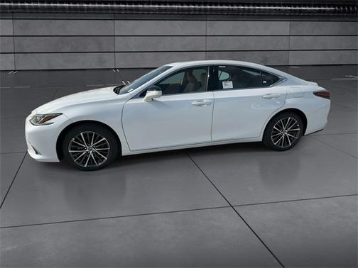 2025 Lexus ES 350 Base