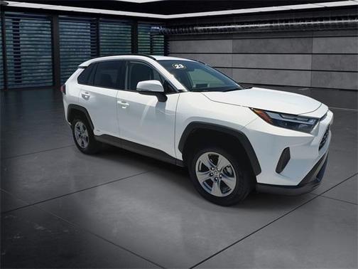 2023 Toyota RAV4 Hybrid XLE