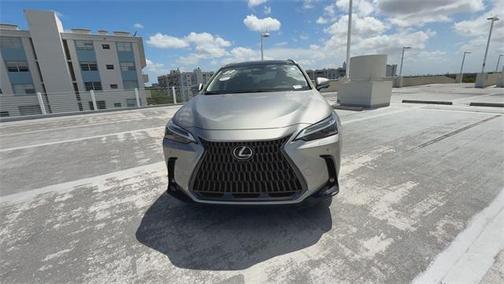 2022 Lexus NX 350h Luxury