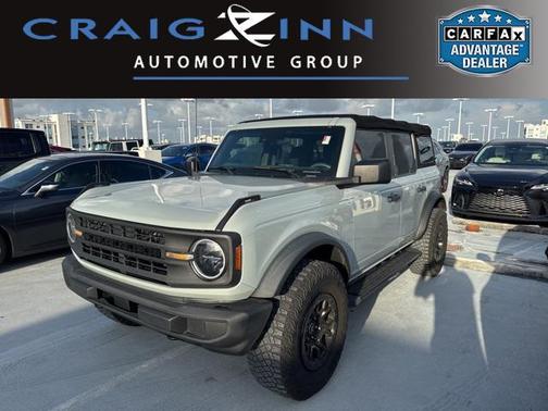 2022 Ford Bronco Base