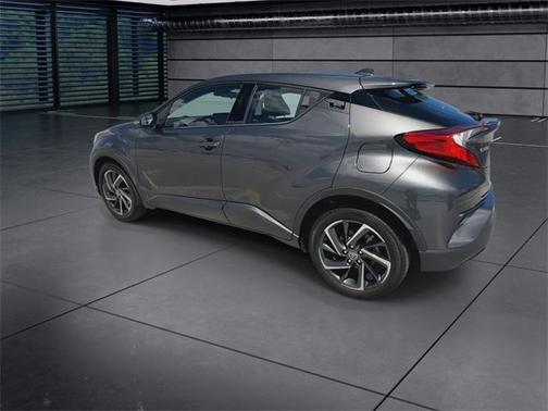 2022 Toyota C-HR Limited