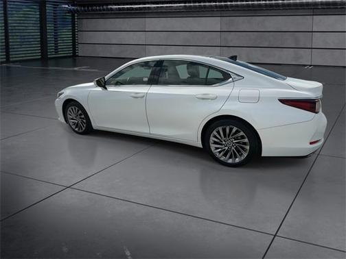 2024 Lexus ES 350 Luxury