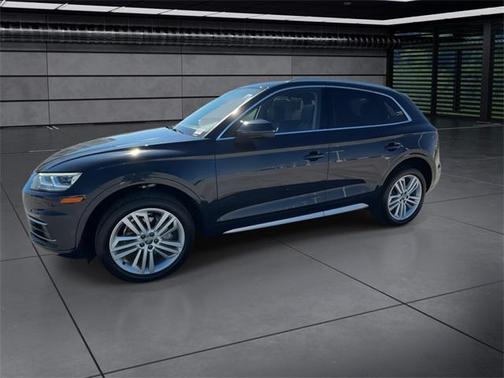 2020 Audi Q5 45 Premium Plus