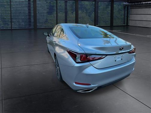 2025 Lexus ES 350 Base