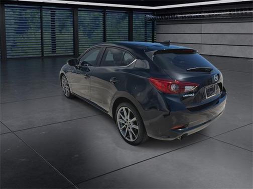 2018 Mazda Mazda3 Touring