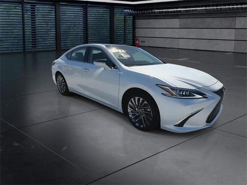 2024 Lexus ES 350 Luxury