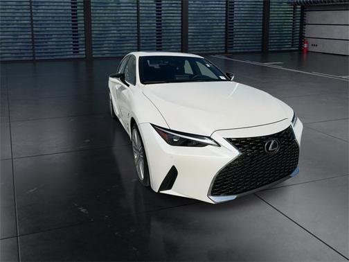 2022 Lexus IS 300 Base