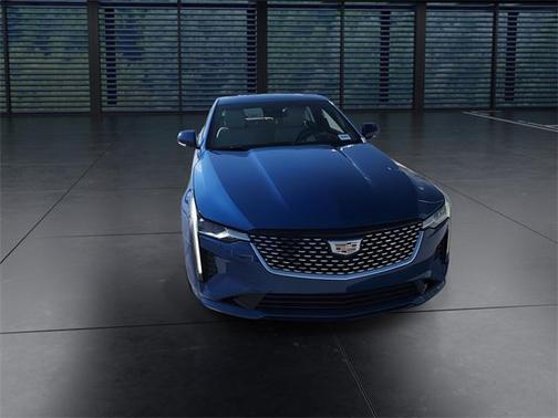 2024 Cadillac CT4 Luxury