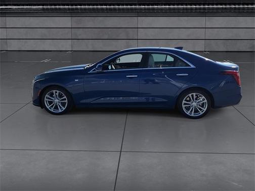 2024 Cadillac CT4 Luxury