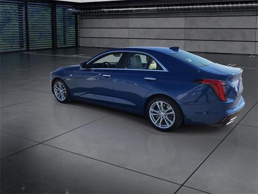 2024 Cadillac CT4 Luxury