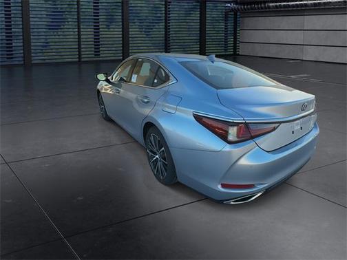 2025 Lexus ES 350 Base