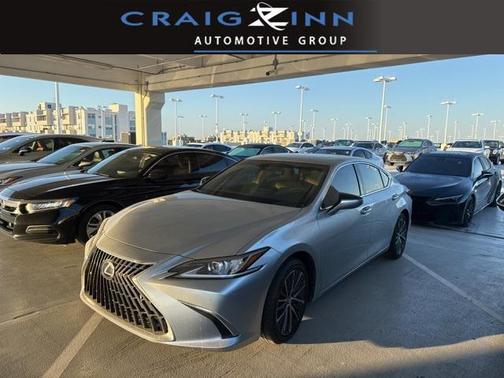 2022 Lexus ES 350 Base