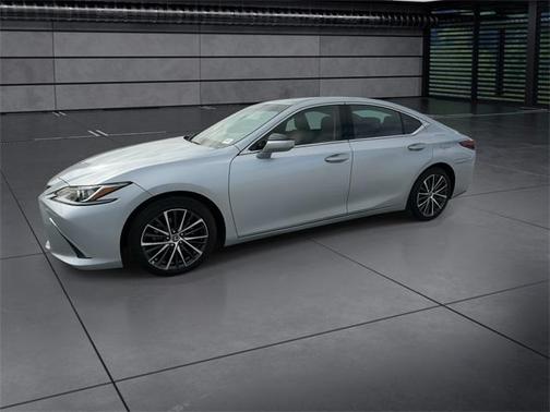 2022 Lexus ES 350 Base