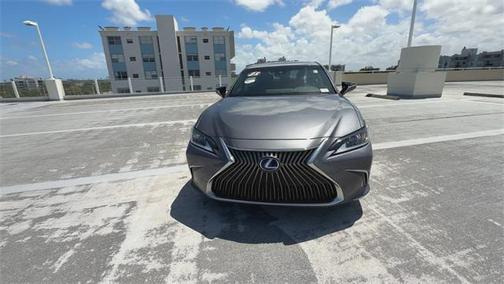 2021 Lexus ES 300h Base