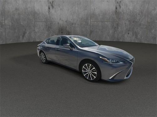 2021 Lexus ES 300h Base