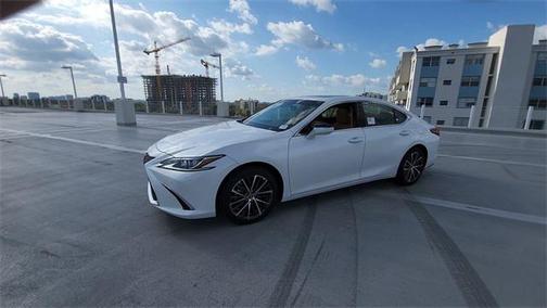 2025 Lexus ES 350 Base