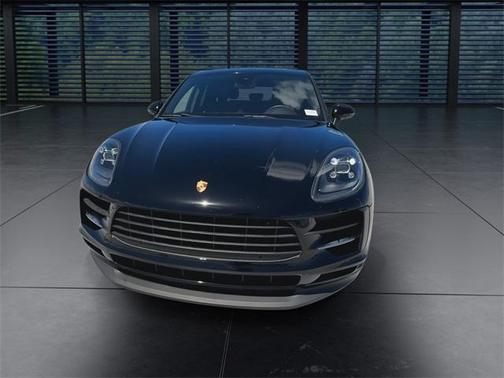 2020 Porsche Macan Base